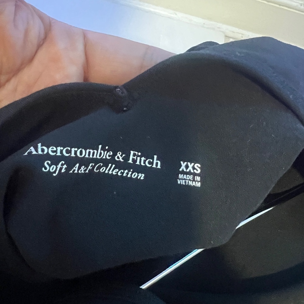Abercrombie & Fitch Black Long Sleeve Bodysuit - Picture 5 of 5